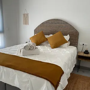 De Lujo Con Piscina En Apartamento Tarifa